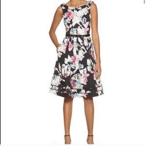 EUC White House Black Market Fit&Flare Dress